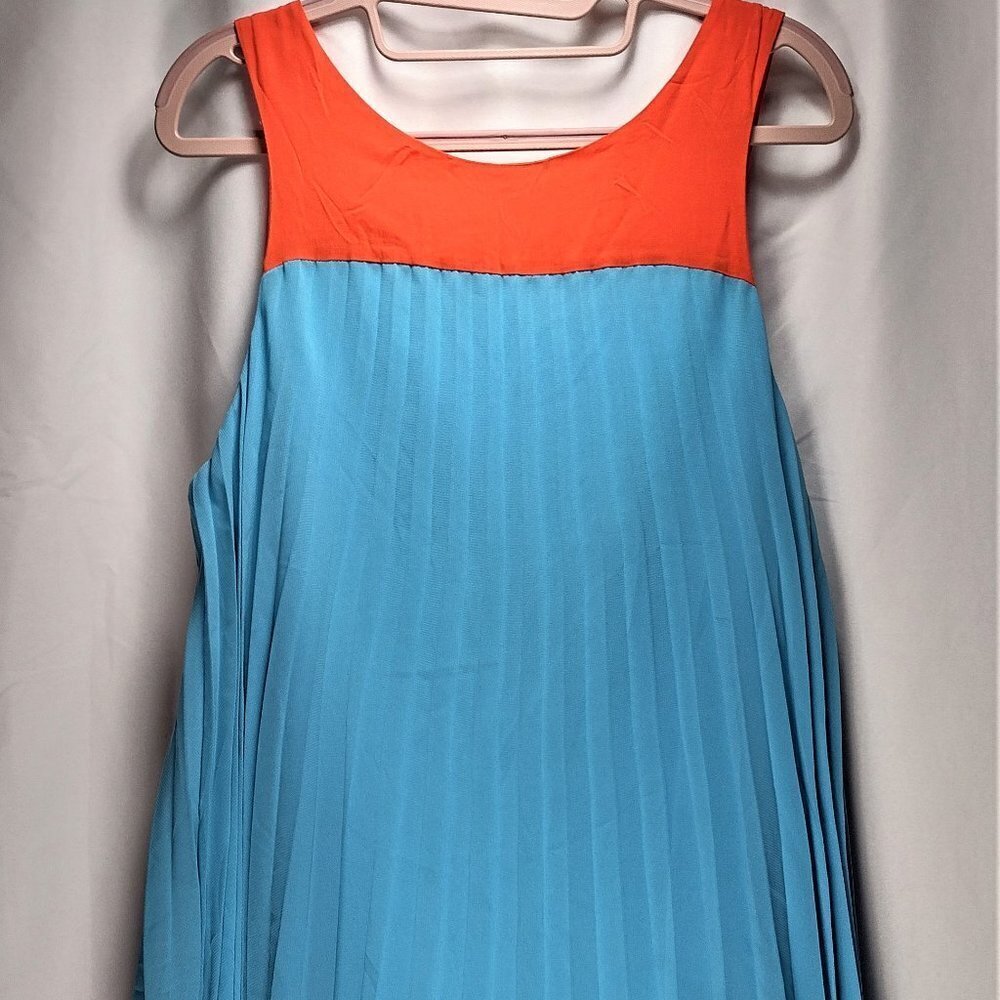 Nicole by Nicole Miller Orange And Blue Sleeveless High Neck Zipper Tank Top